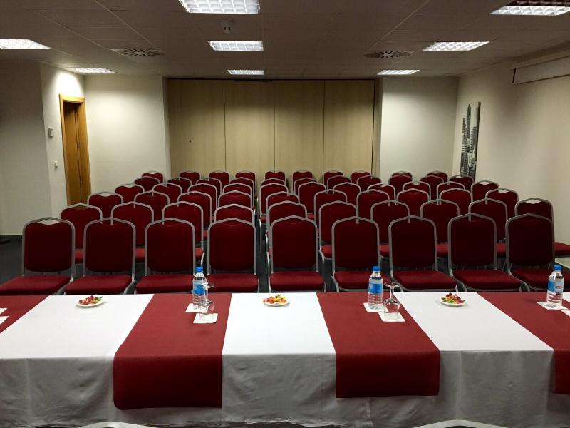 B&B Hotel Madrid Pinar De Las Rozas Eksteriør bilde