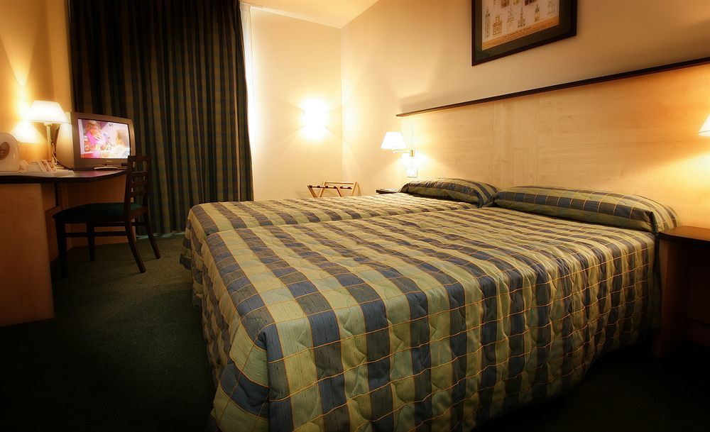 B&B Hotel Madrid Pinar De Las Rozas Eksteriør bilde
